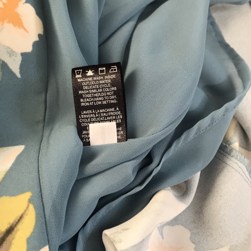 RW&Co Floral Maxi Dress; Front Slit; Fully Lined; Keyhole in Back; Tropical Sz 2 - Picture 10 of 15